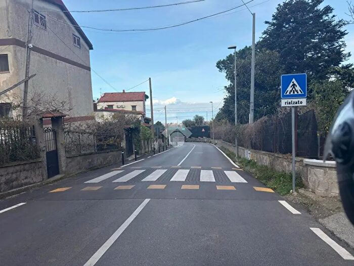 Appartamento bilocale in vendita in Via Meta Amalfi, Piano Di Sorrento