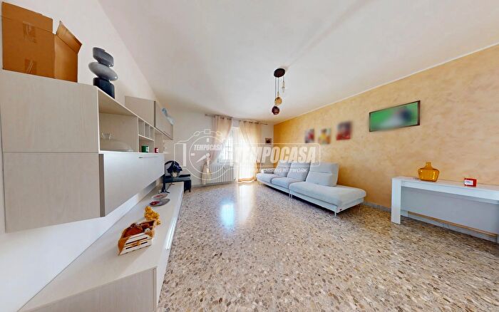 Casa quadrilocale in vendita in Via Martin Luther King, Casamassima