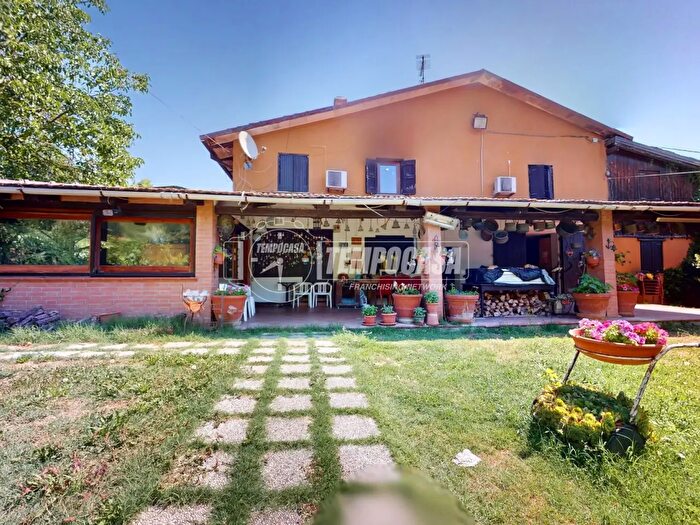 Casa quadrilocale in vendita in Via Marzatore, Valsamoggia