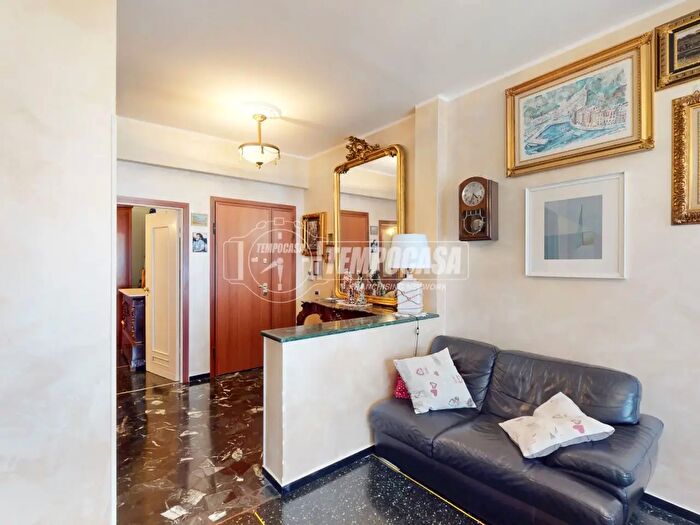 Appartamento quadrilocale in vendita in Via Somalia, Santa Margherita Ligure