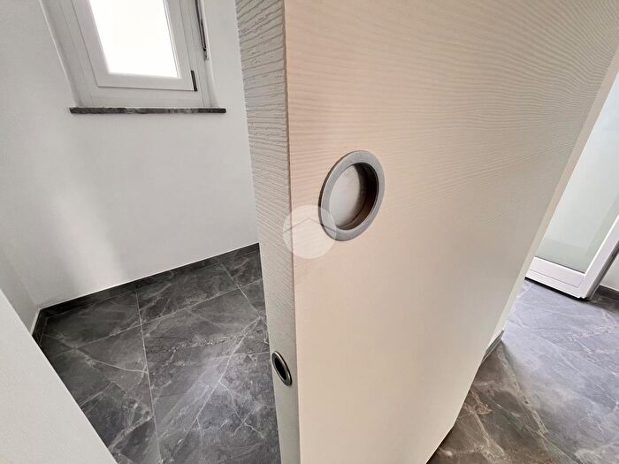 Appartamento trilocale in vendita in Via Bibiana, Torino