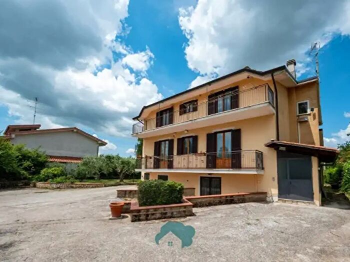 Casa con 6 locali in vendita in Via Colle Collecchie, Zagarolo