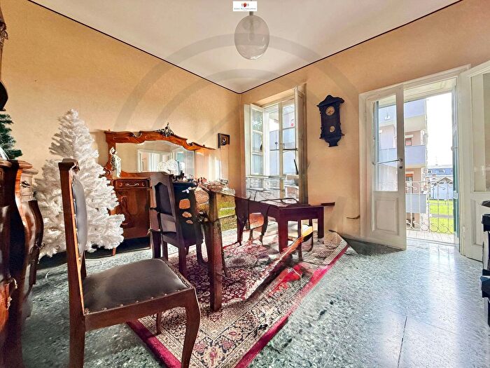 Case in Vendita e in Affitto - 3