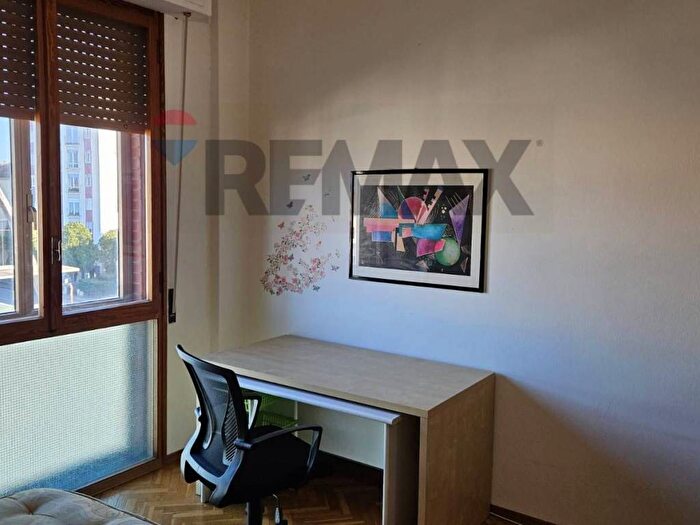 Appartamento con 5 locali in affitto in Masini XX Settembre, Empoli