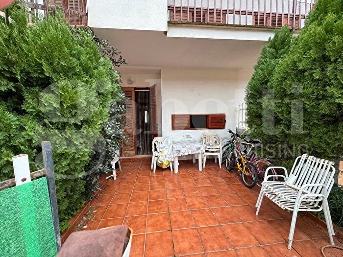 Appartamento bilocale in vendita in Cda Saiatine Snc, Furnari