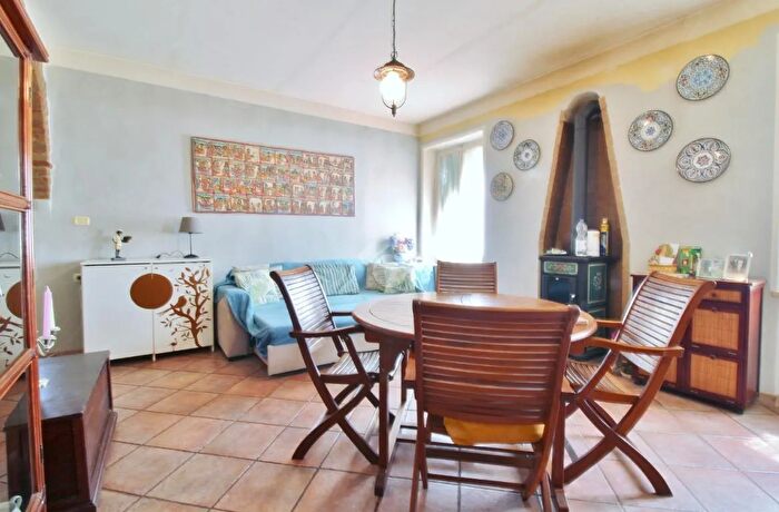 Casa trilocale in vendita in Via Libertà, Cornale e Bastida