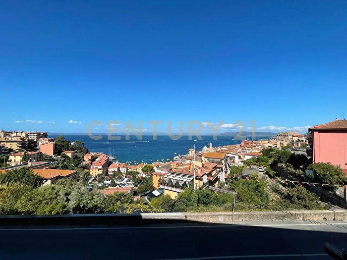 Appartamento con 5 locali in vendita in Via Panoramica, Monte Argentario
