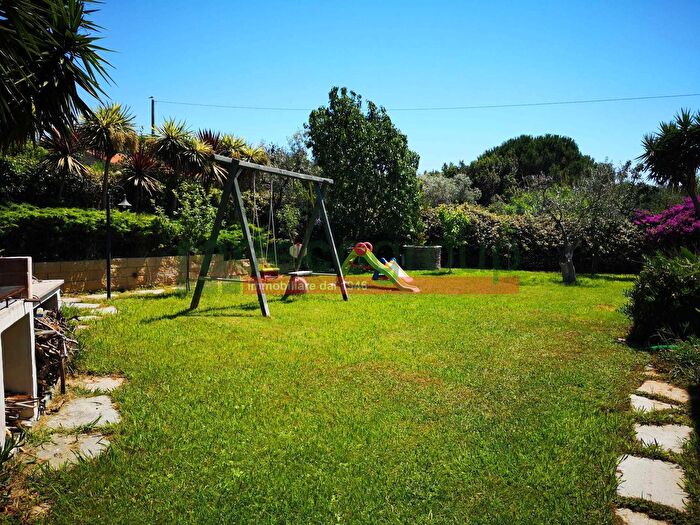 Casa con 8 locali in vendita in Via Piero Aloisi, Livorno