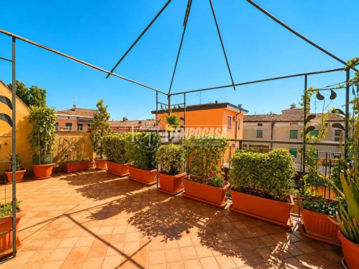 Appartamento con 7 locali in vendita in Via Fornaci a, Brescia