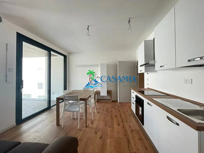Appartamento bilocale in vendita in Via Amilcare Ponchielli, San Benedetto Del Tronto