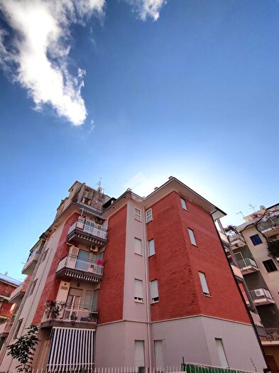 Appartamento quadrilocale in vendita in Via Belluno, Gaeta