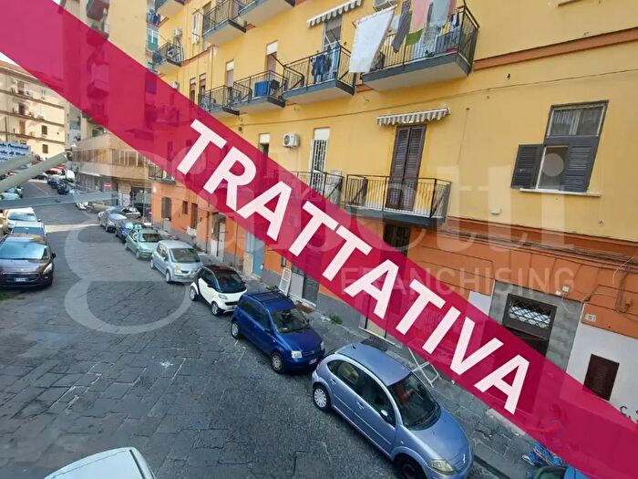 Appartamento bilocale in vendita in Via Andrea Cantelmo, Napoli