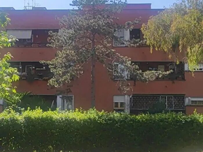 Appartamento quadrilocale in vendita in Via Ettore Arena, Roma