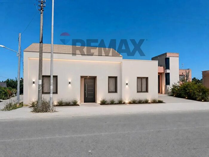 Appartamento trilocale in vendita in Via Contrada Rilievo Snc, Misiliscemi