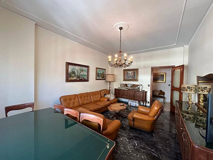 Appartamento quadrilocale in affitto in Via Maragliano, Porta al Prato San Jacopino, Firenze