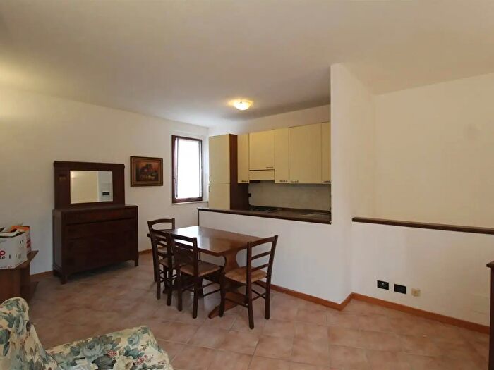 Appartamento bilocale in vendita in Colle Di Val D'Elsa