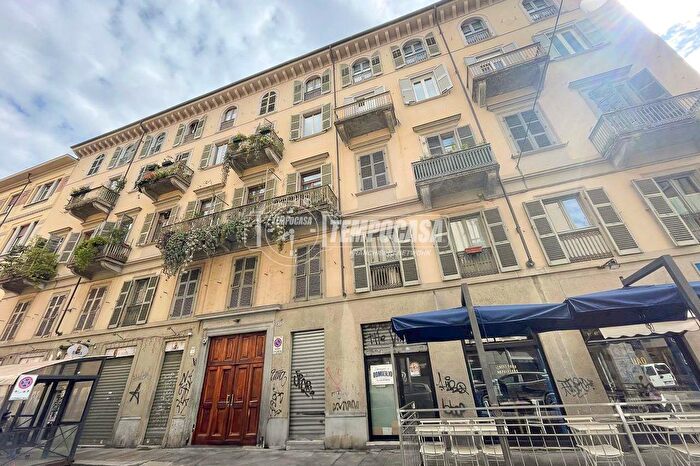 Appartamento bilocale in vendita in Via SantAnselmo, Torino