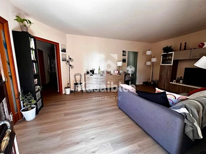 Appartamento con 7 locali in vendita in Via Monsignore Giovanni Iacono, Ragusa