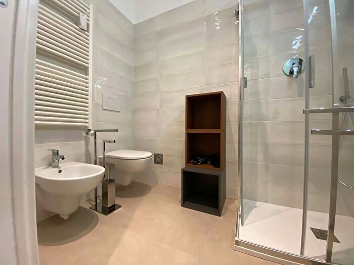 Appartamento monolocale in affitto in Via Mascarella, Bologna