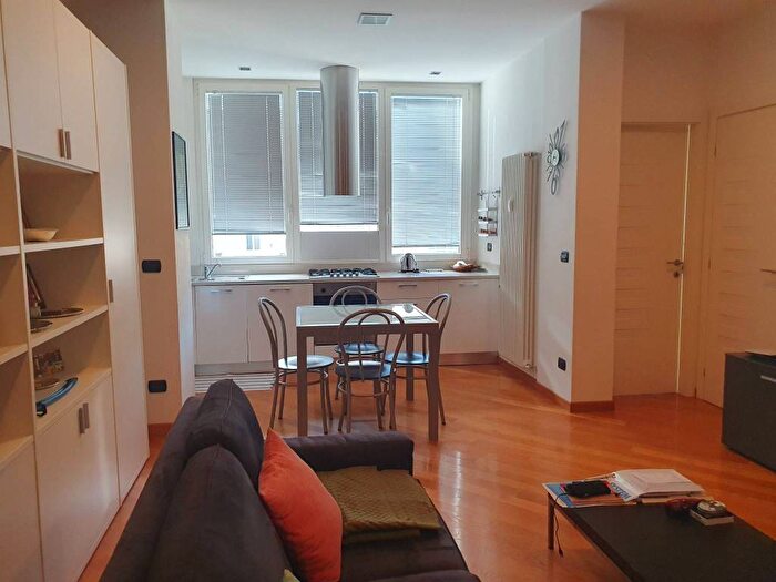 Appartamento trilocale in affitto in Centro, Cuneo