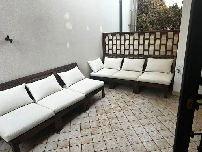 Appartamento trilocale in vendita in Via Rapisardi, Riccione