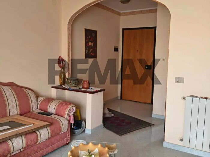 Appartamento con 5 locali in vendita in Via delle Rose, Melilli