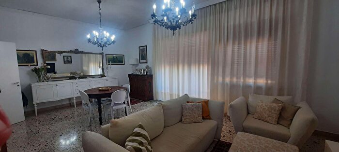 Appartamento con 5 locali in vendita in Marsala