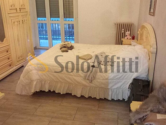 Appartamento trilocale in affitto in Borgo Vittoria, Torino