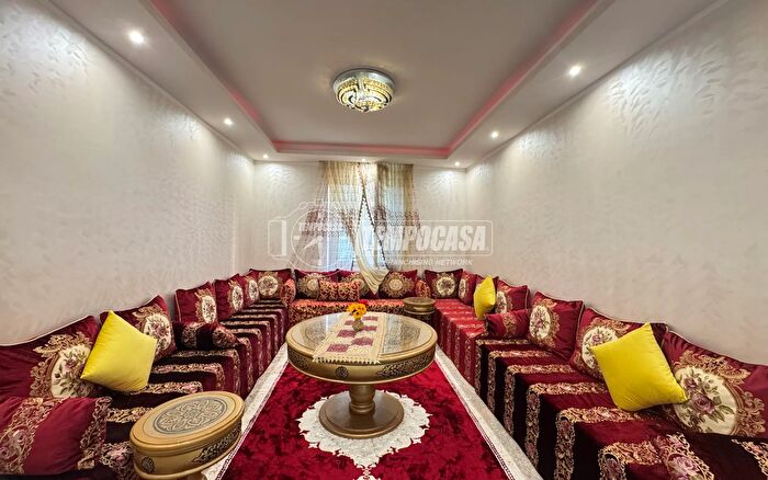 Appartamento con 5 locali in vendita in Via Carlo Rota, Genova