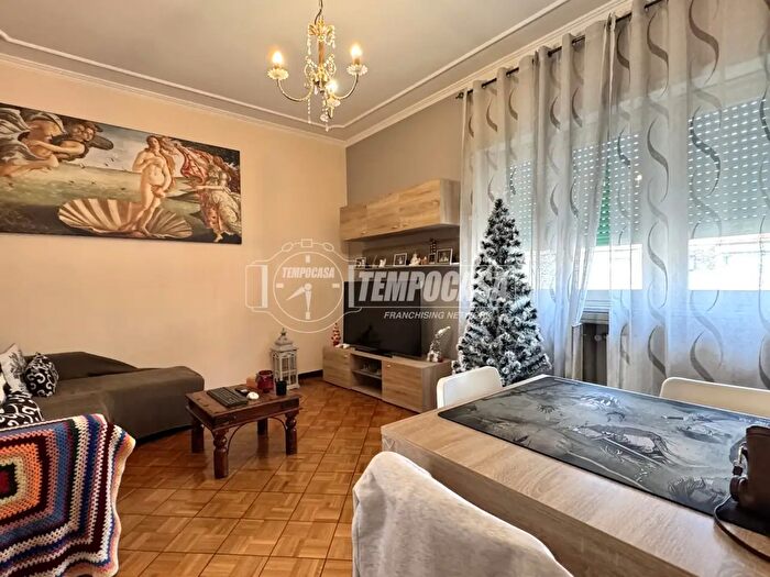 Case in Vendita e in Affitto - 3