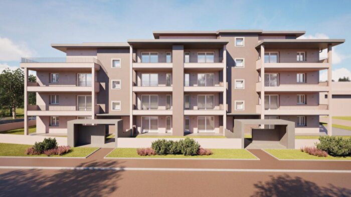 Appartamento con 5 locali in vendita in Via San Martino per Galceti, Prato