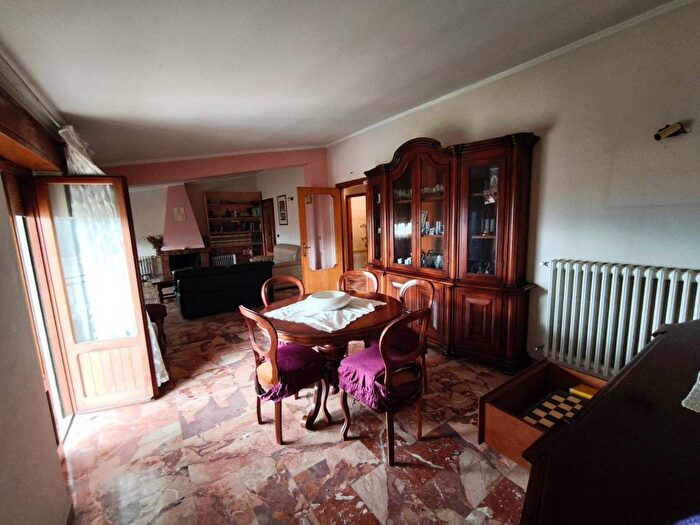 Appartamento con 6 locali in affitto in Via Stazione, Centro, Celano