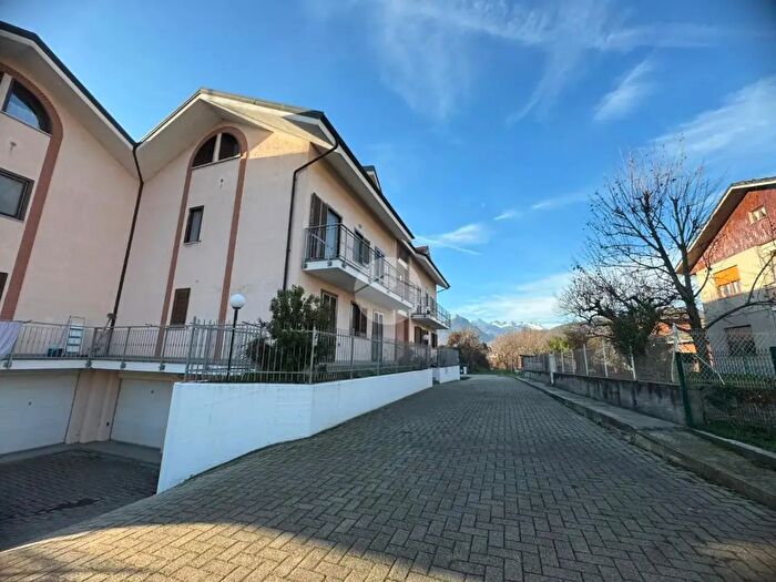 Appartamento trilocale in vendita in Via Romana, Almese