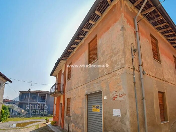 Case in Vendita e in Affitto - 3