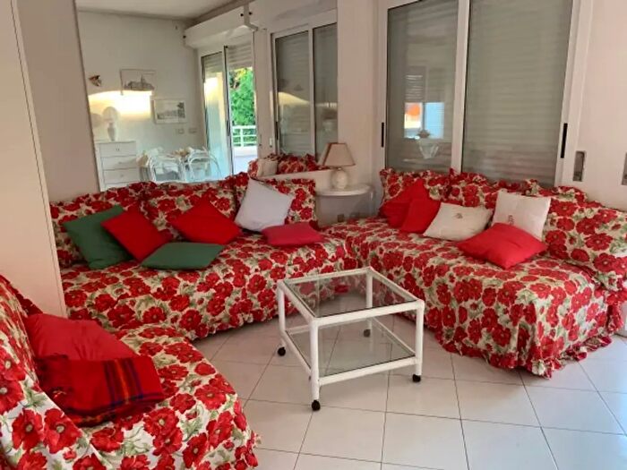Appartamento bilocale in vendita in Viale Nazario Sauro, Riccione