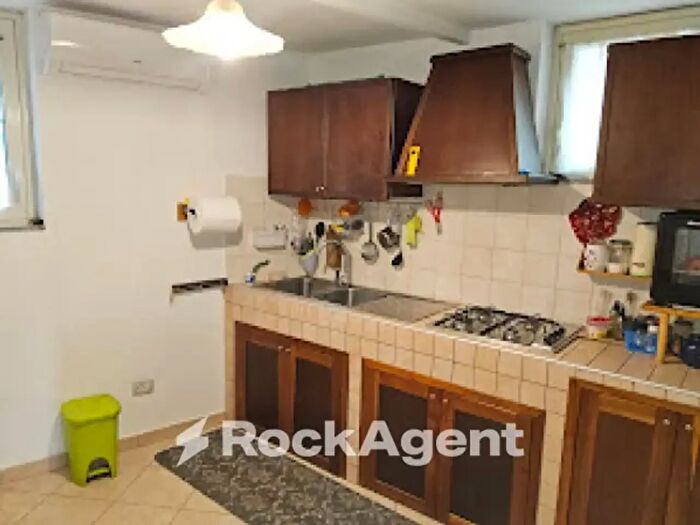 Casa trilocale in vendita in Gioiosa Ionica