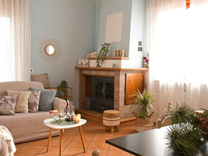 Appartamento trilocale in affitto in Via Camillo Benso Conte di Cavour, Centro, Celano