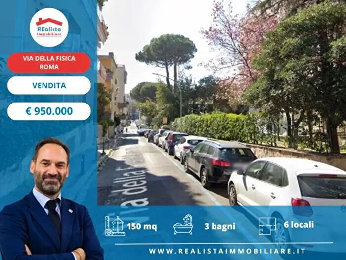 Appartamento con 5 locali in vendita in Via della Fisica, Roma