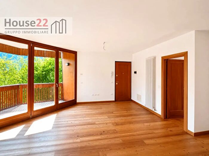 Appartamento trilocale in vendita in Via Giau, Valle Di Cadore