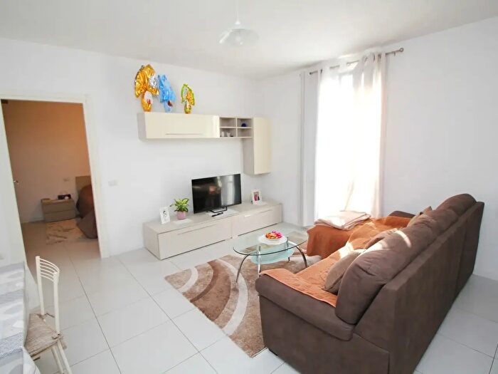 Appartamento bilocale in vendita in Via Moscova, Legnano