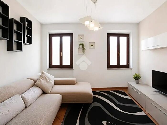 Appartamento quadrilocale in vendita in Via Giuseppe Garibaldi, Livorno