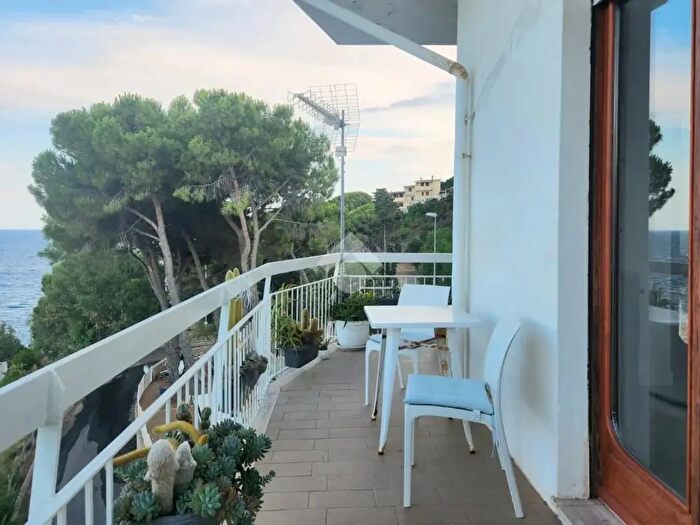 Appartamento quadrilocale in vendita in Via San Martino, Staletti