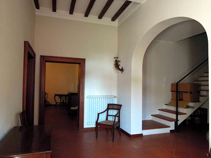 Casa con 6 locali in affitto in Curtatone
