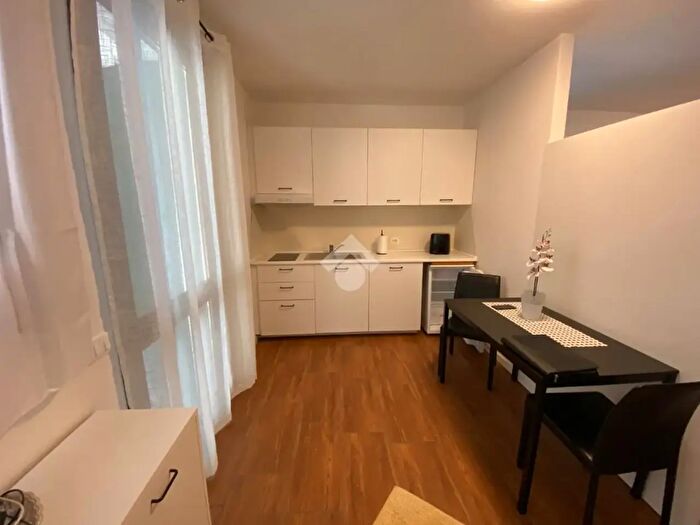 Appartamento monolocale in affitto in Castello Di Godego