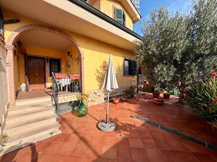 Casa con 5 locali in vendita in Via Trevi nel Lazio, Guidonia Montecelio
