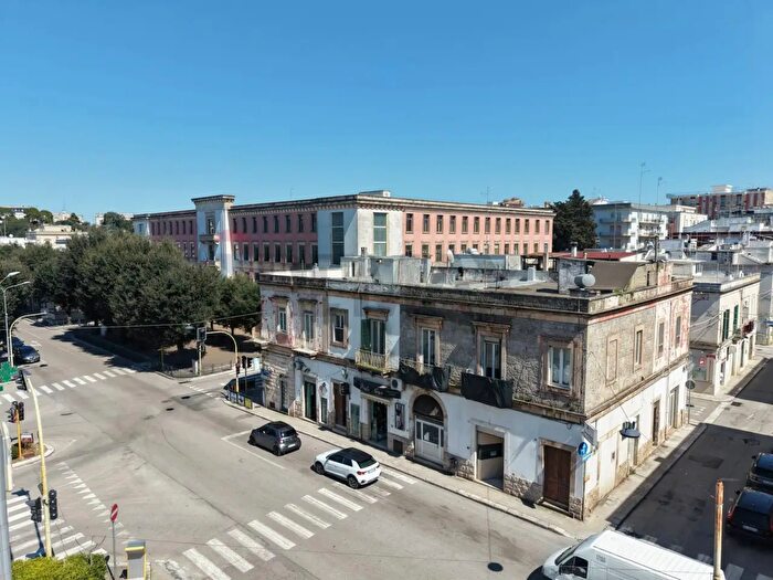 Casa trilocale in vendita in Via Taranto, Martina Franca