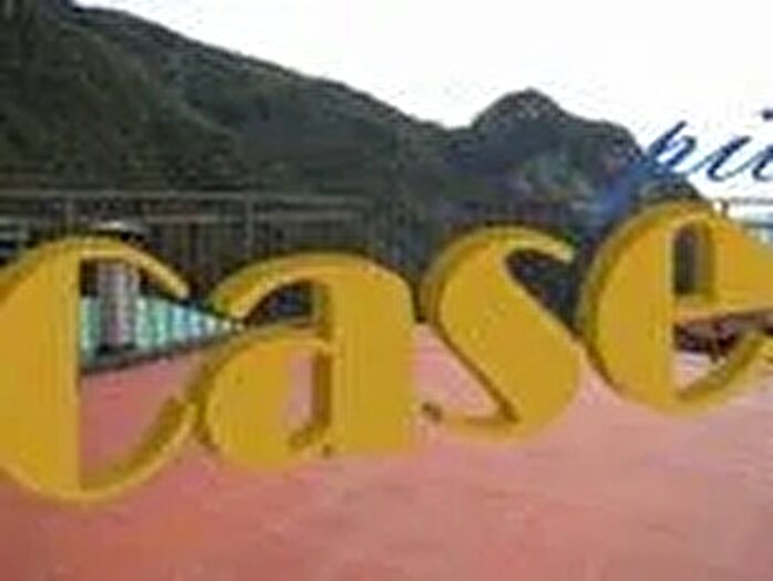 Casa con 6 locali in vendita in Camaiore