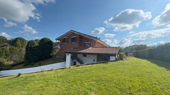 Casa con 6 locali in vendita in Località Noceto, Frinco