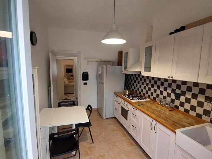 Appartamento quadrilocale in affitto in Via Vittorio Alfieri, Pisanova Pardi, Pisa