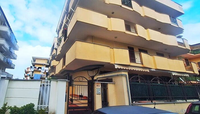 Appartamento quadrilocale in vendita in Via Angelo del Prete, Orta Di Atella